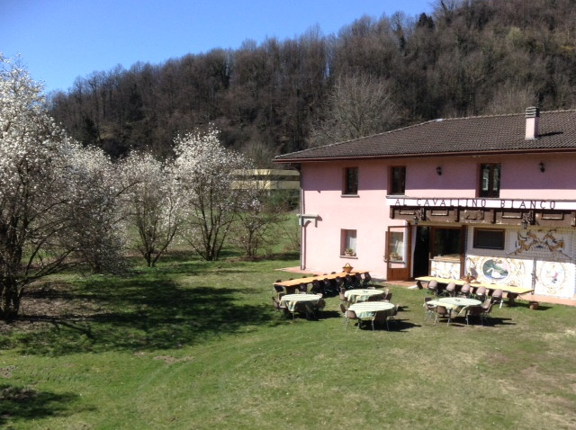 colazione-esterna-valcuvia